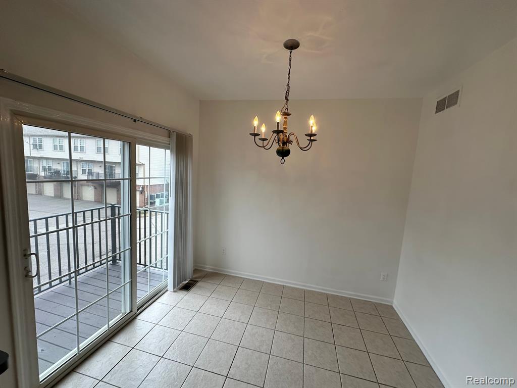 44628 GWINNETT Loop, Novi, MI 48377 — Photo 12