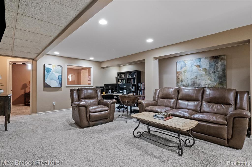5101 Village Commons Drive, West Bloomfield, MI — Photo 49