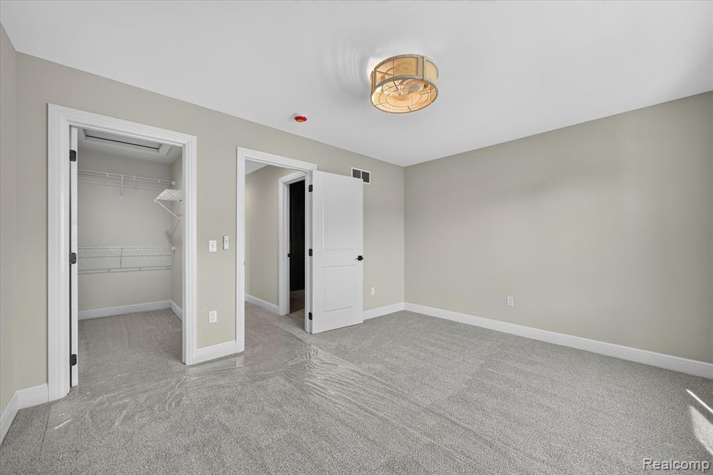 54462 Brenda Drive, Macomb, MI 48042 — Photo 36