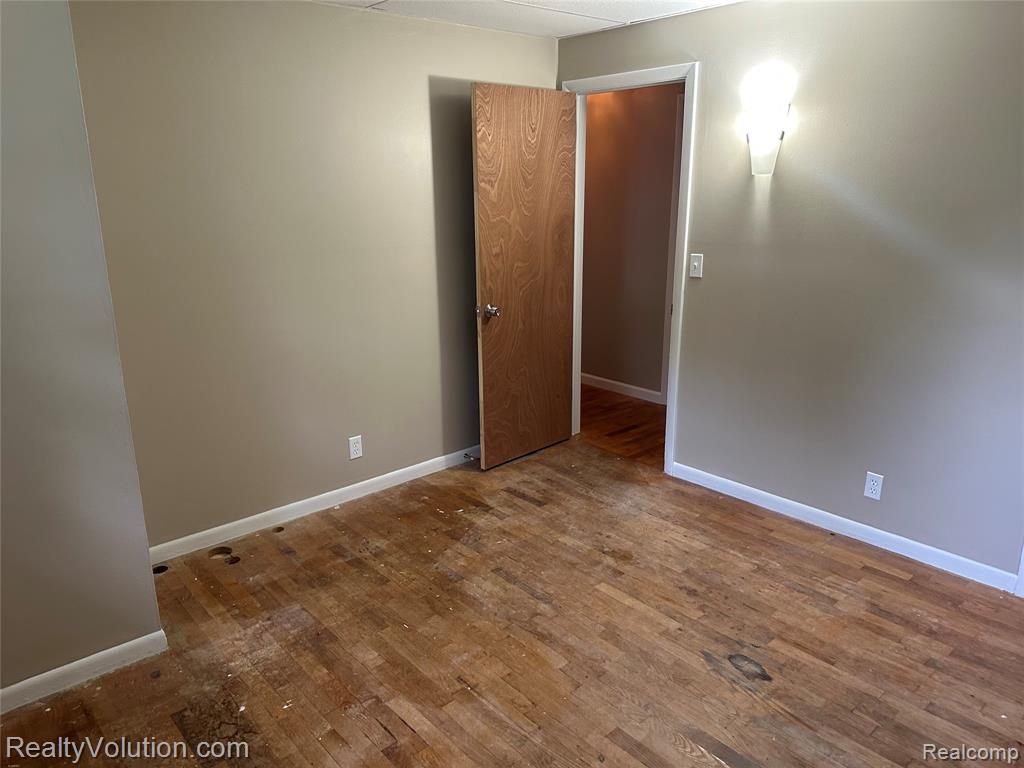 2053 Lillian Drive, Lapeer, MI 48446 — Photo 15