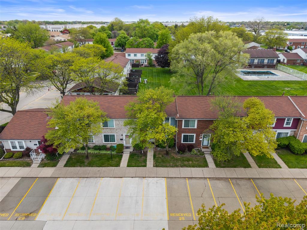24525 Seaton Circuit E, 17, Warren, MI 48091 — Photo 27