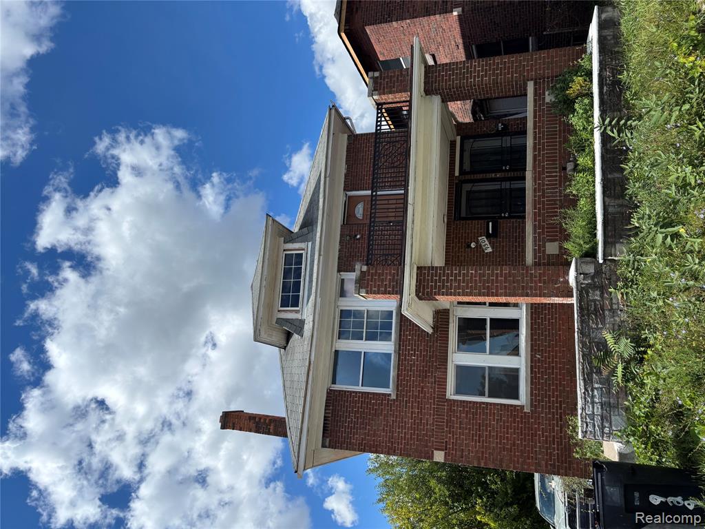 9501 McQuade Street, Detroit, MI 48206