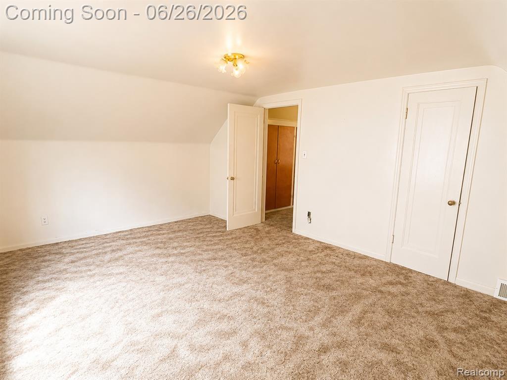 8056 Central, Center Line, MI 48015 — Photo 20