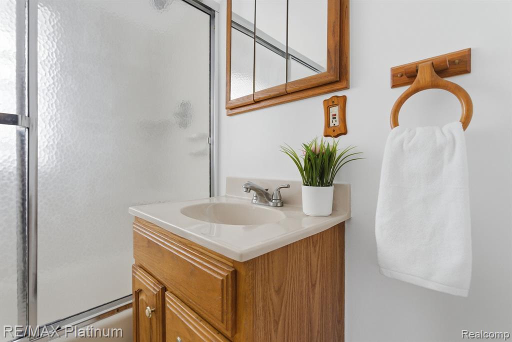 815 McPherson Street, Howell, MI 48843 — Photo 15