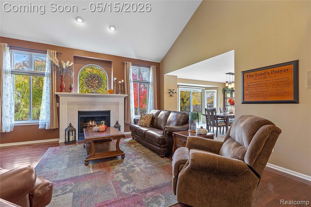 48528 Lafayette Drive, Macomb, MI 48044 — Photo 6
