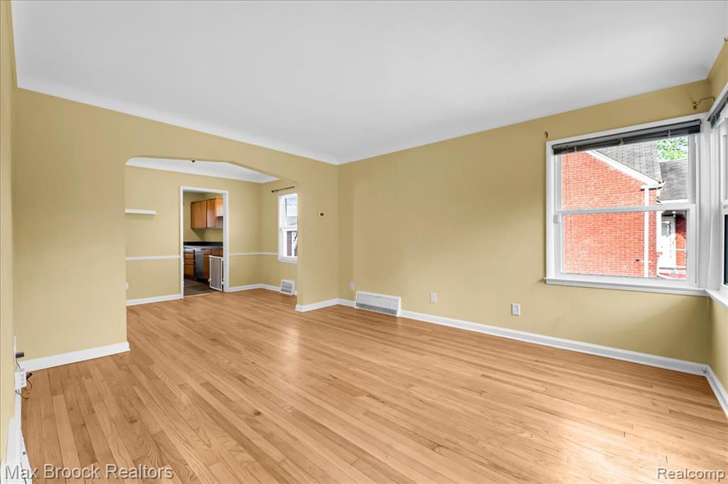 1311 Harvard Road, Berkley, MI 48072 — Photo 3