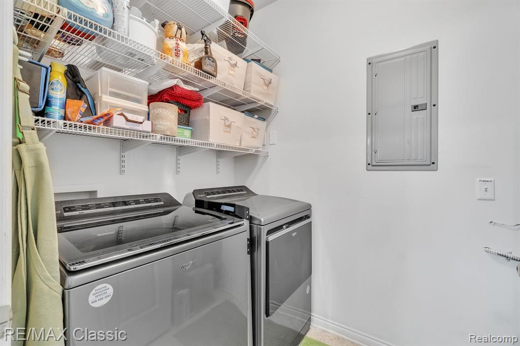 50403 MONROE Street, Canton, MI 48188 — Photo 19