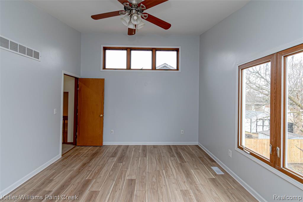 39671 Arbor Street, Harrison Township, MI — Photo 22