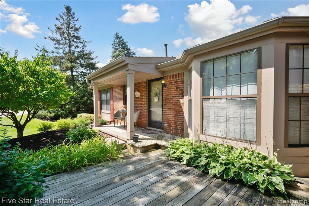 7295 SOMERBY, West Bloomfield, MI — Photo 4