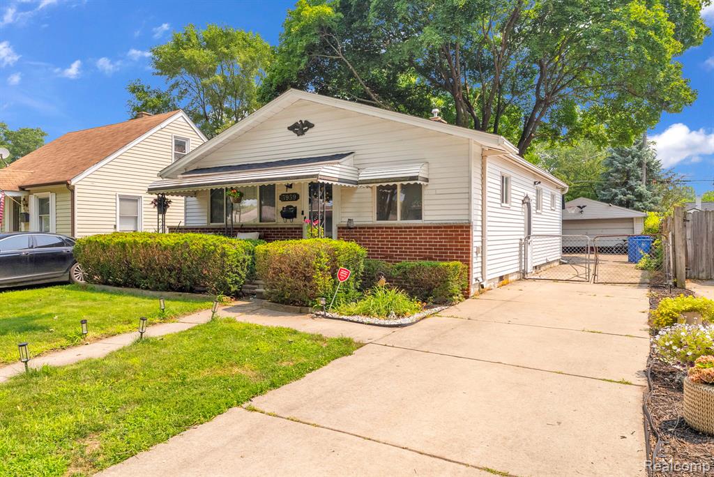3959 Detroit Street, Dearborn Heights, MI 48125 — Photo 30