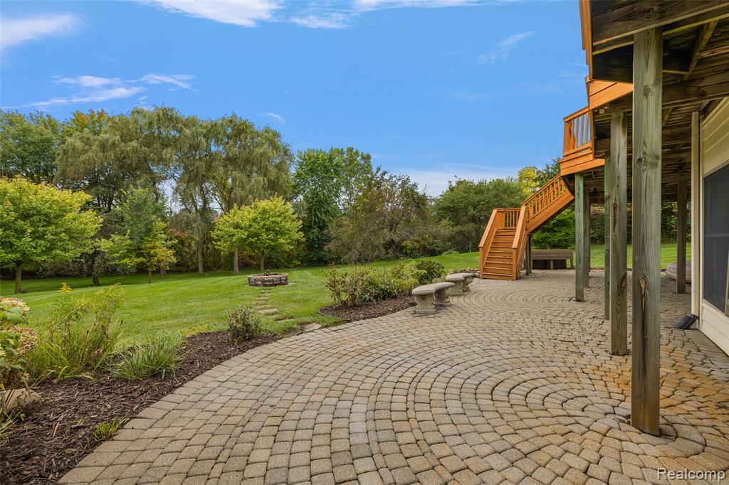 190 Sequoia Lane, Leonard, MI 48367 — Photo 54