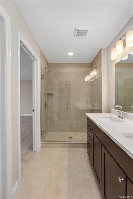 807 Balmoral Ln, Troy, MI 48085 — Photo 27