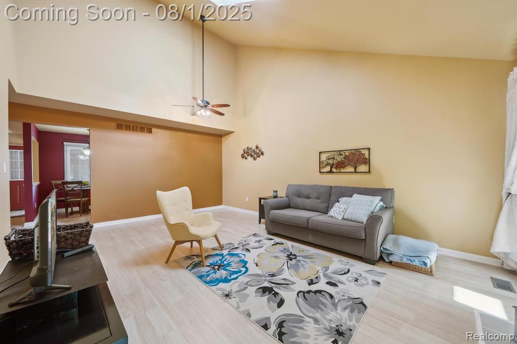 999 Hickory Drive, Brighton, MI 48116 — Photo 19