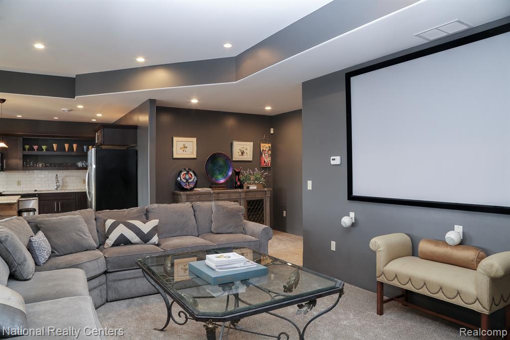 4888 INDIAN CREEK Drive, Jackson, MI 49201 — Photo 43