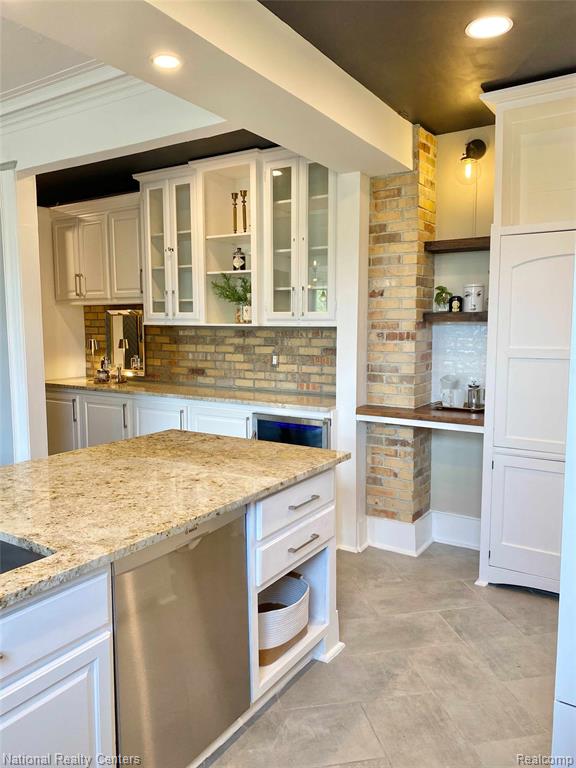 8120 #3G E Jefferson Avenue, Detroit, MI 48214 — Photo 14