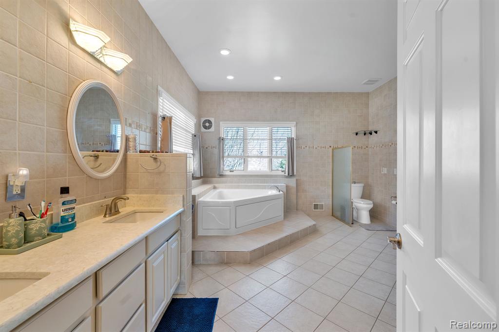 47081 Hidden River Circle N, Canton, MI 48188 — Photo 22