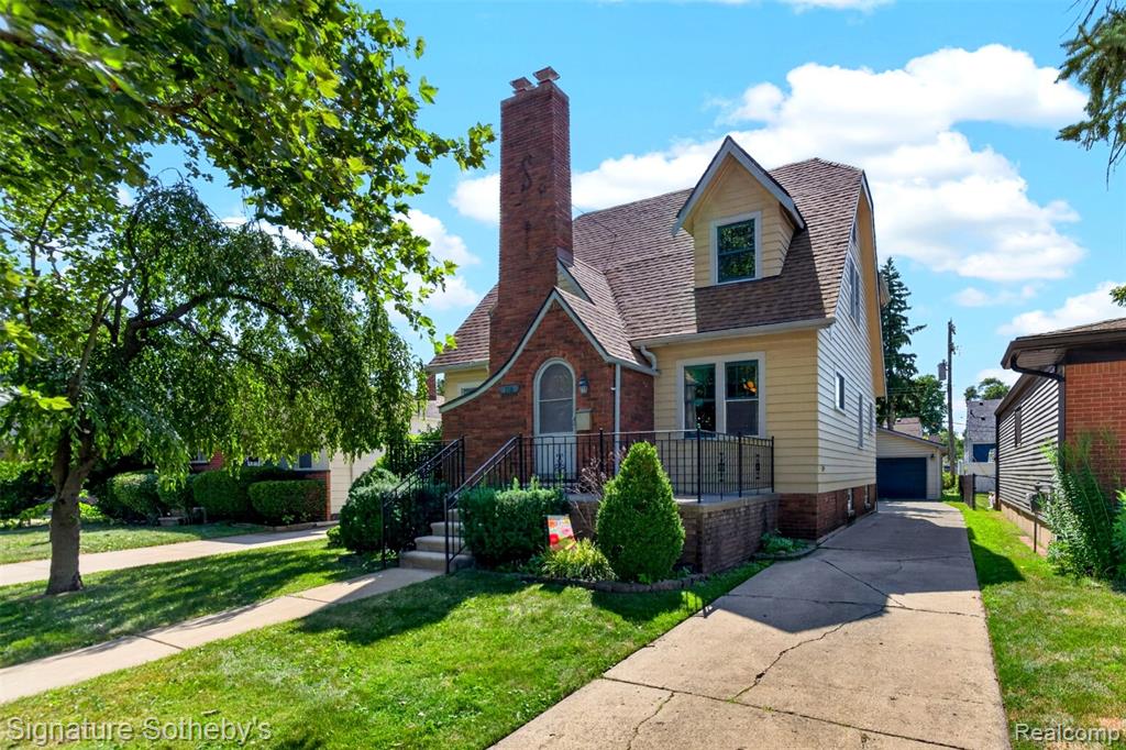 116 S Kenwood Avenue, Royal Oak, MI 48067