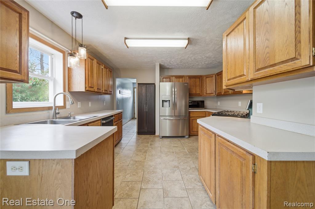 3351 N M 52, Stockbridge, MI 49285 — Photo 9