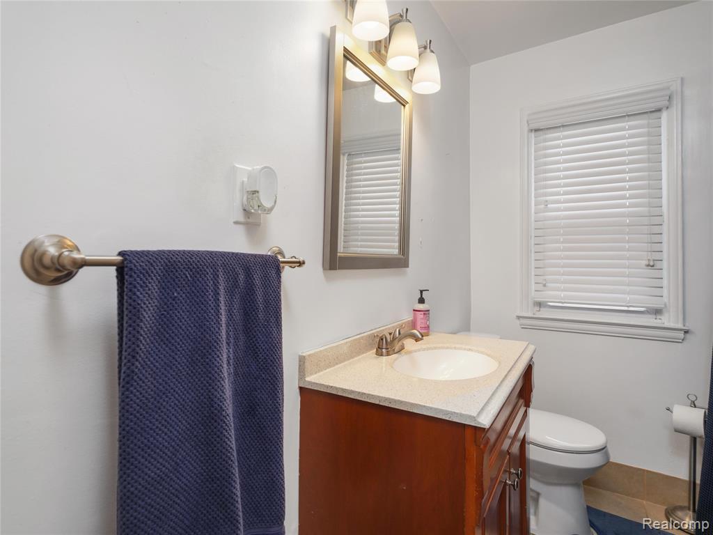 1944 Cummings Avenue, Berkley, MI 48072 — Photo 16