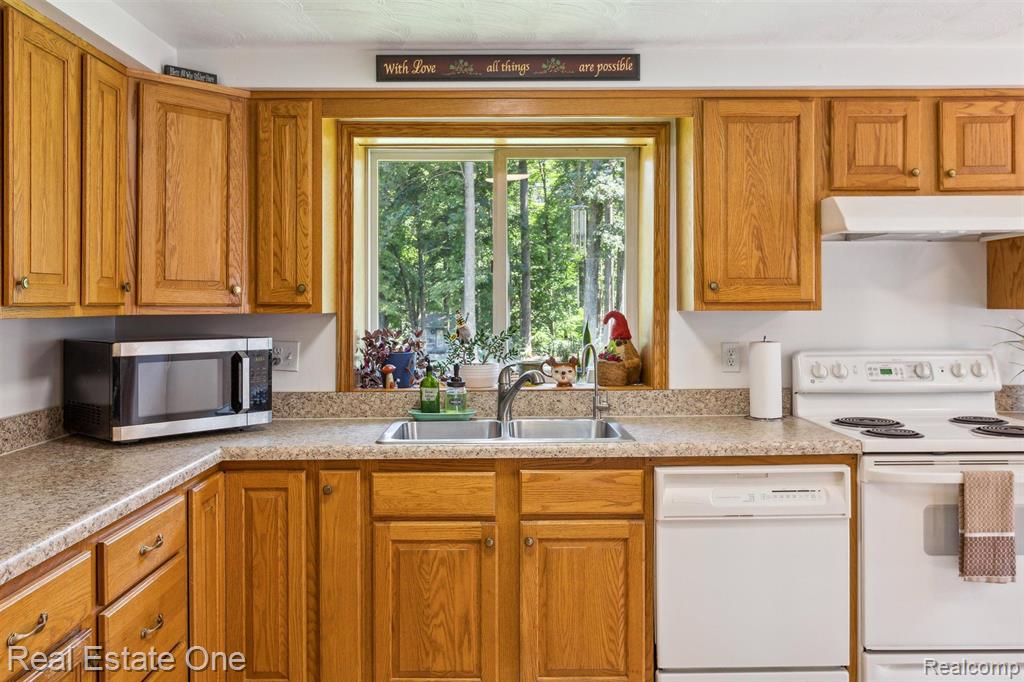 4120 Lum Road, Attica, MI 48412 — Photo 16