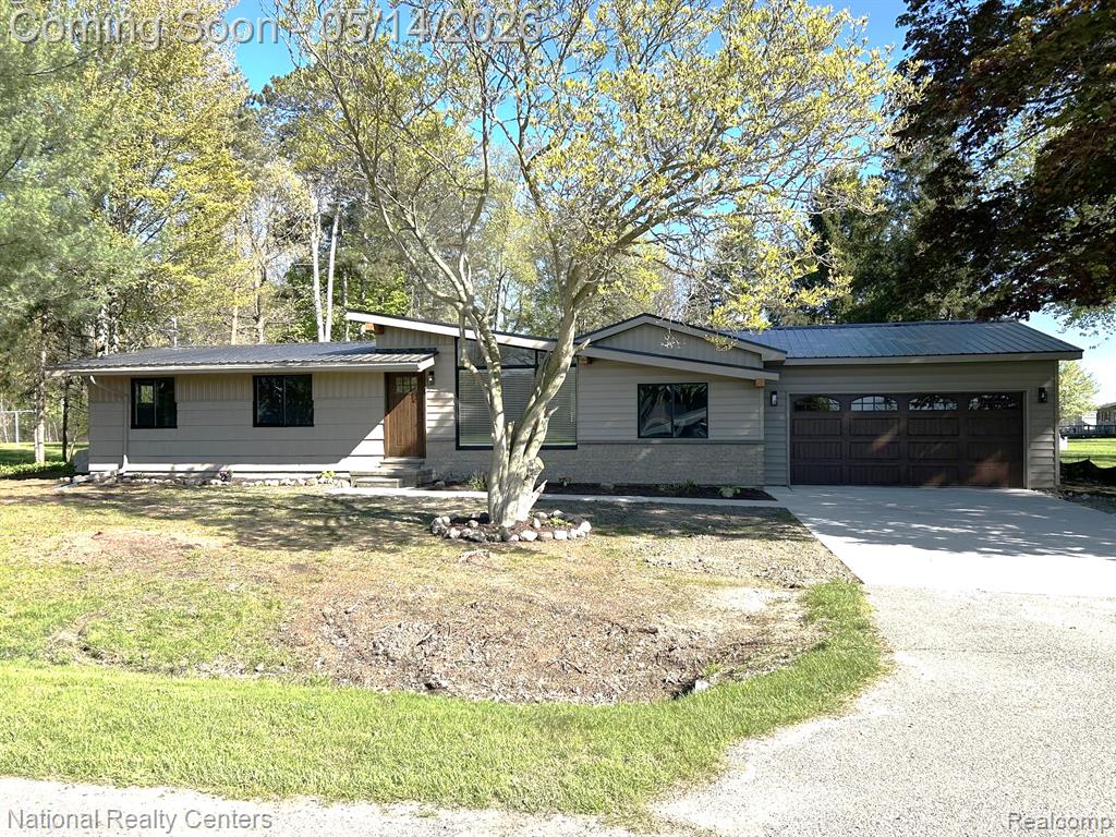 10197 Dar Lane, Goodrich Vlg, MI — Photo 2