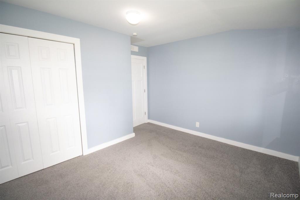 5480 OAK PARK Drive, Clarkston, MI — Photo 21