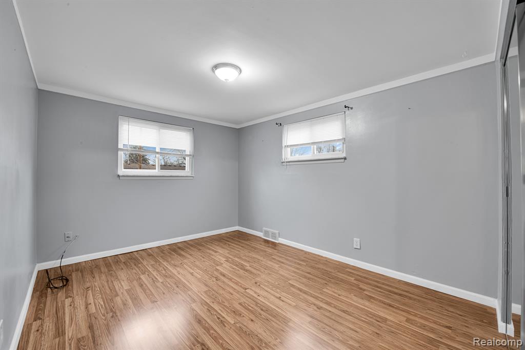4667 E 13 MILE Road, Warren, MI 48092 — Photo 13