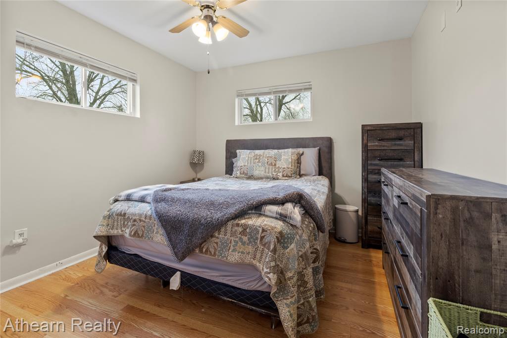 3053 Eastgate Street, Burton, MI 48519 — Photo 9
