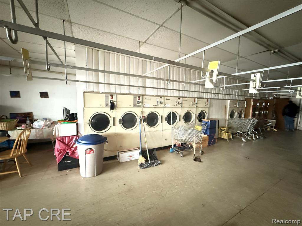 10810 W 7 Mile Road, Detroit, MI 48221 — Photo 5