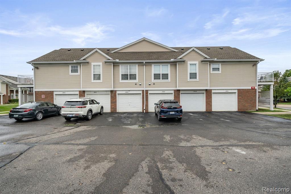 16828 DOVER Drive, Northville, MI 48168 — Photo 26