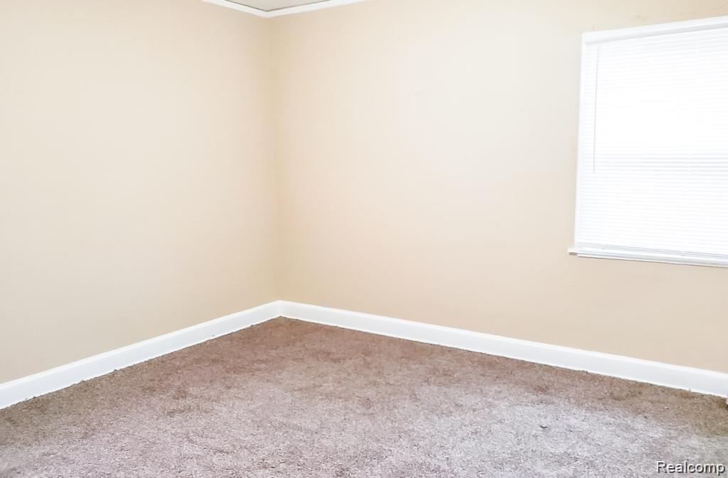 7380 PLAINVIEW Avenue, Detroit, MI 48228 — Photo 5