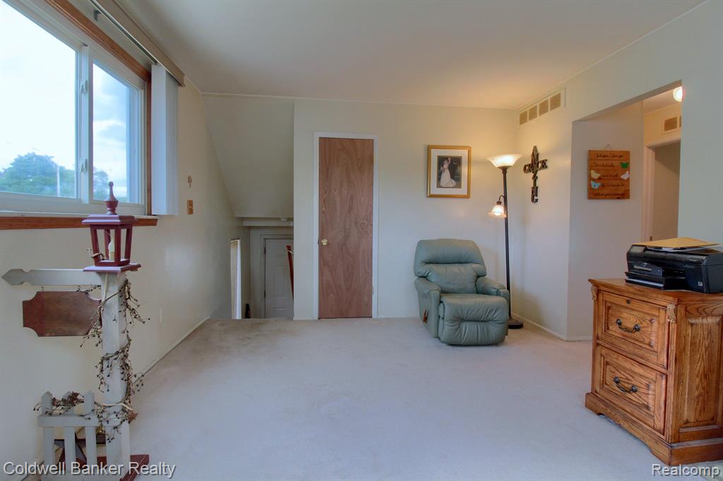 6709 Geronimo Street, Westland, MI — Photo 8