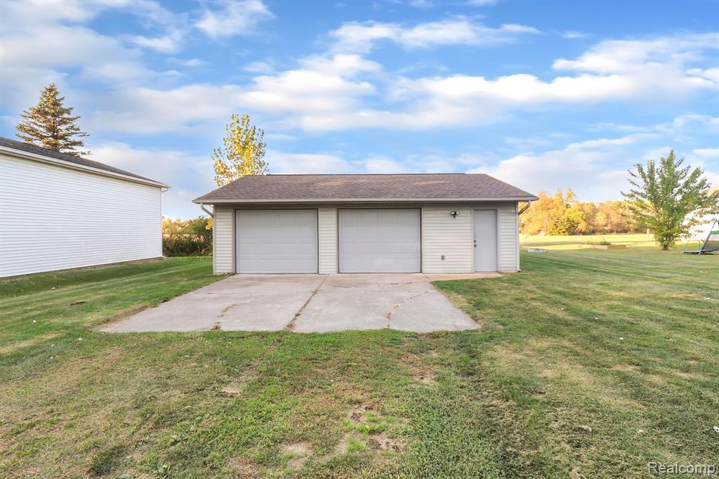 7255 E Atherton Road, Davison, MI 48423 — Photo 6