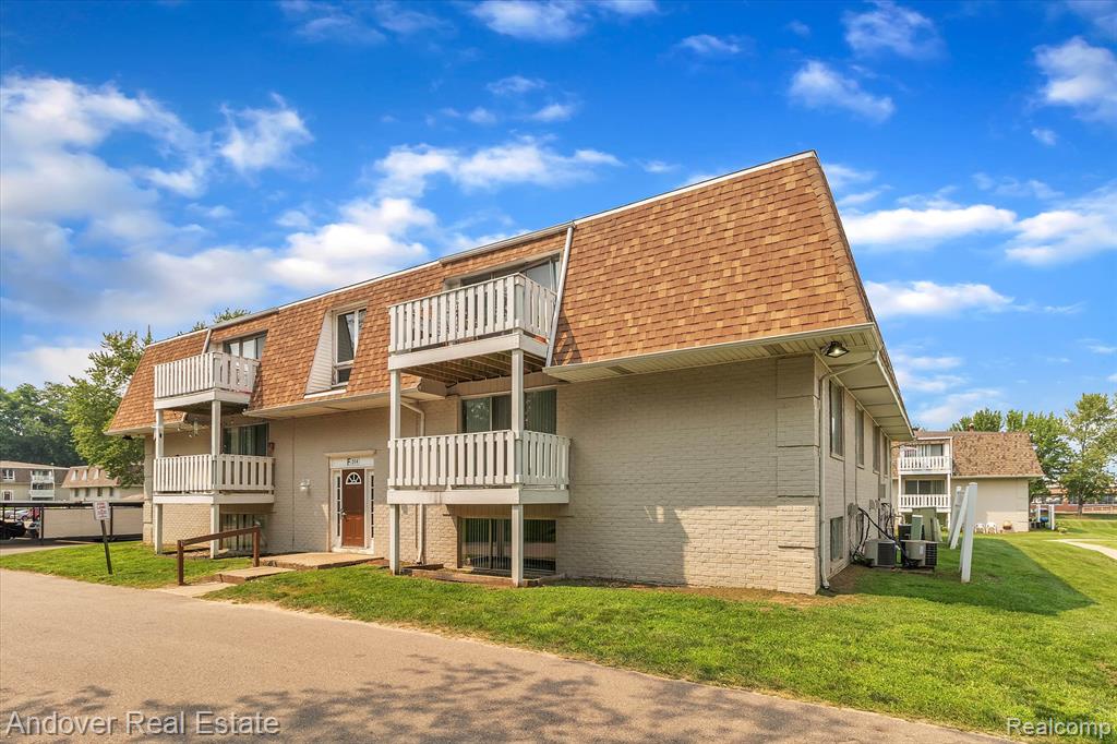 320 S Drake Road, Kalamazoo, MI 49009 — Photo 18
