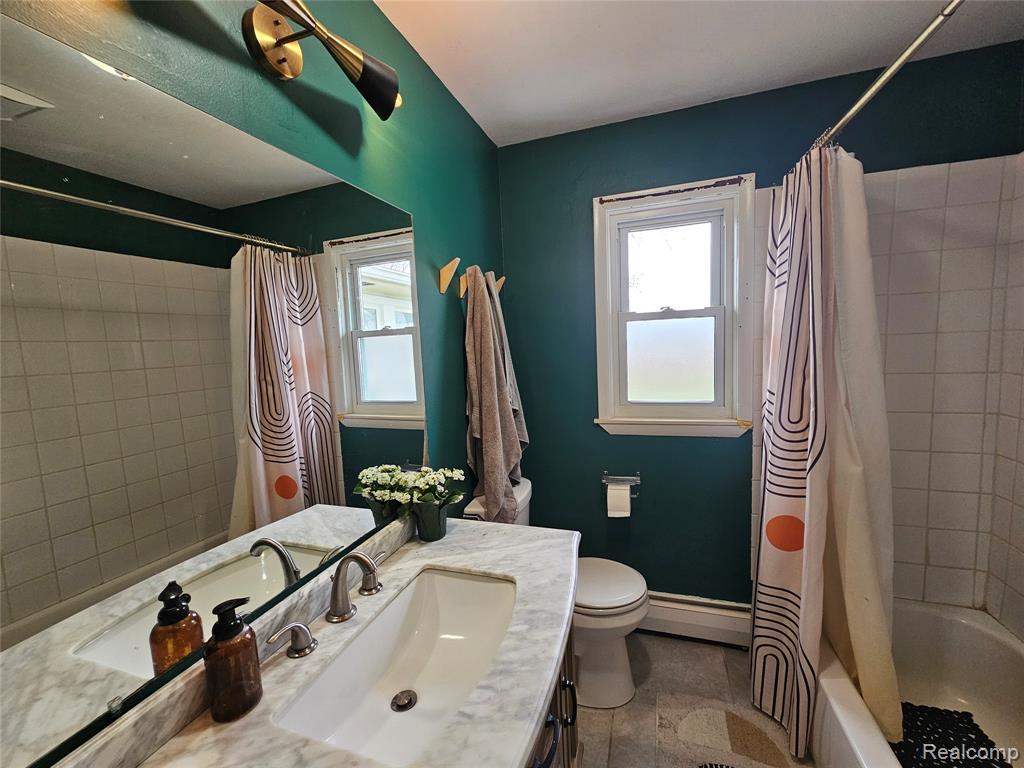 5410 W Coldwater Road, Flint, MI 48504 — Photo 7