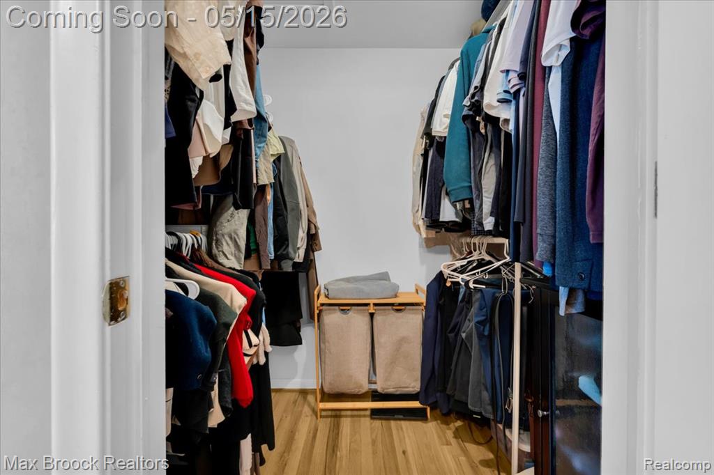 5939 Dunmore Drive, West Bloomfield, MI — Photo 24