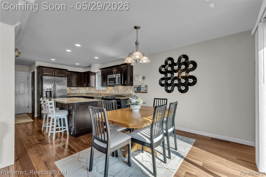 3812 Maiden Street, Waterford, MI 48329 — Photo 13