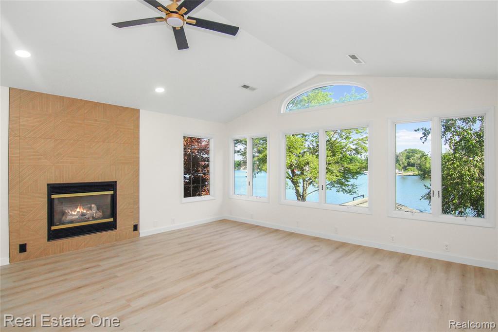 9047 Gale Road, White Lake, MI — Photo 41