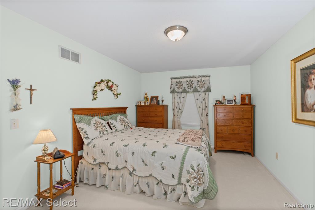 9267 Jill Marie Lane, Swartz Creek, MI 48473 — Photo 7