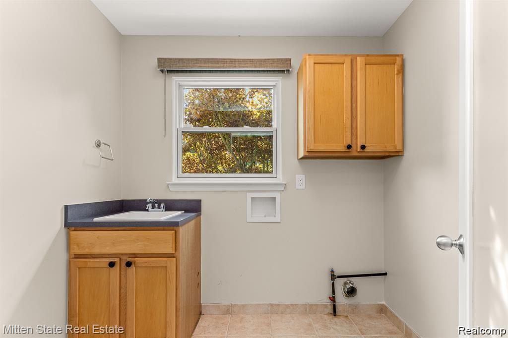 21254 Clayton Drive, Macomb, MI 48044 — Photo 45