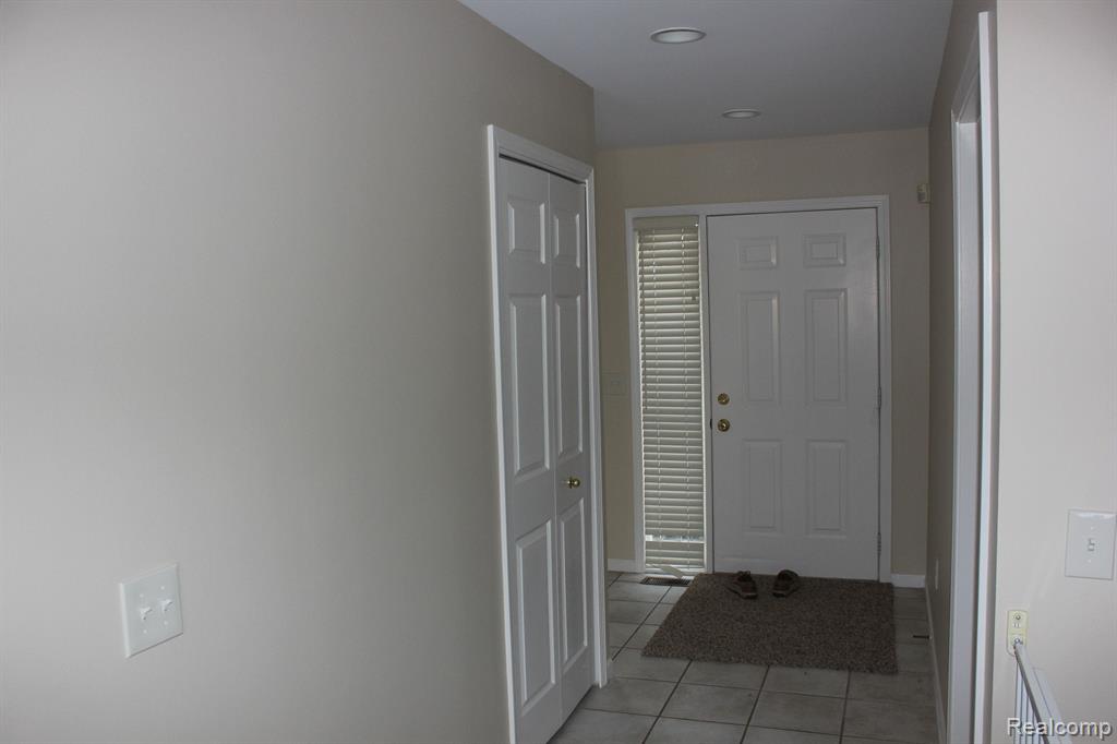41205 CHANCELLOR, Clinton Twp, MI 48038 — Photo 13