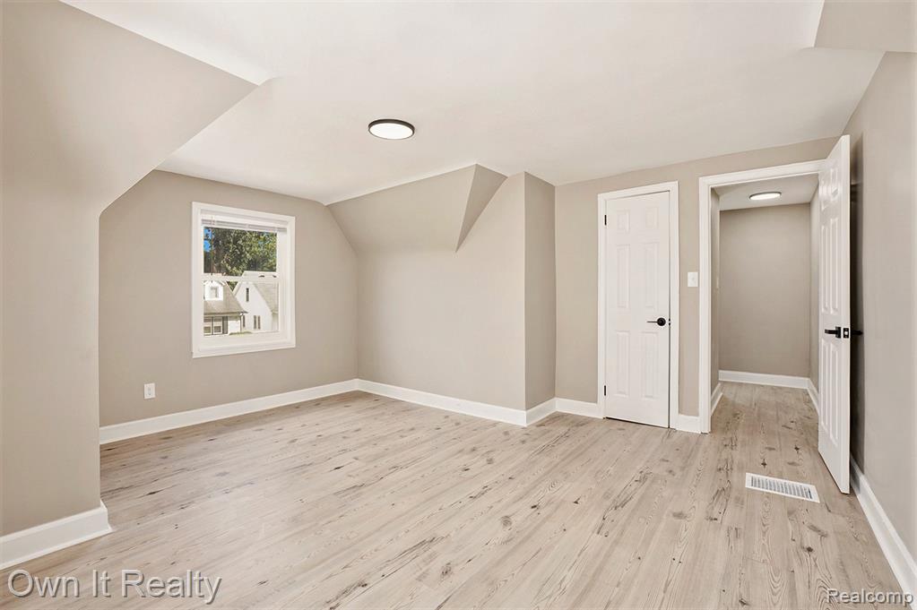 8919 Steel Street, Detroit, MI 48228 — Photo 13