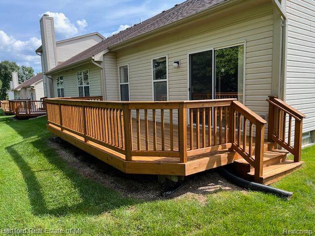 407 N OAK Drive, Walled Lake, MI 48390 — Photo 23