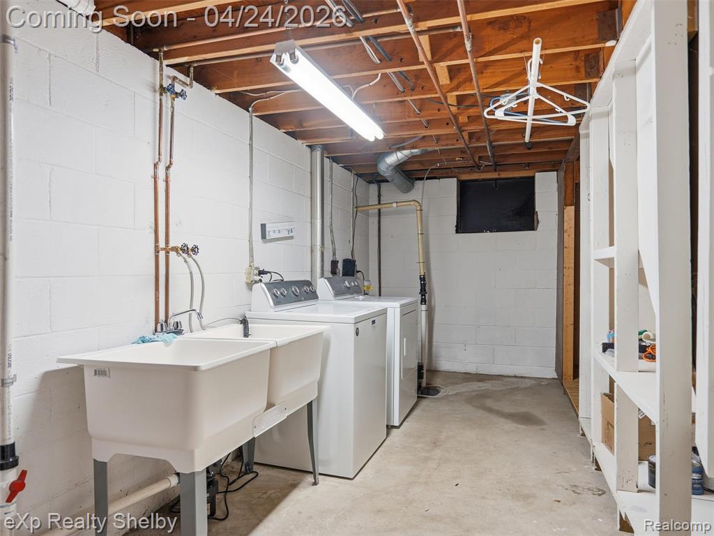 49301 Schoenherr Road, Shelby Twp, MI 48315 — Photo 30