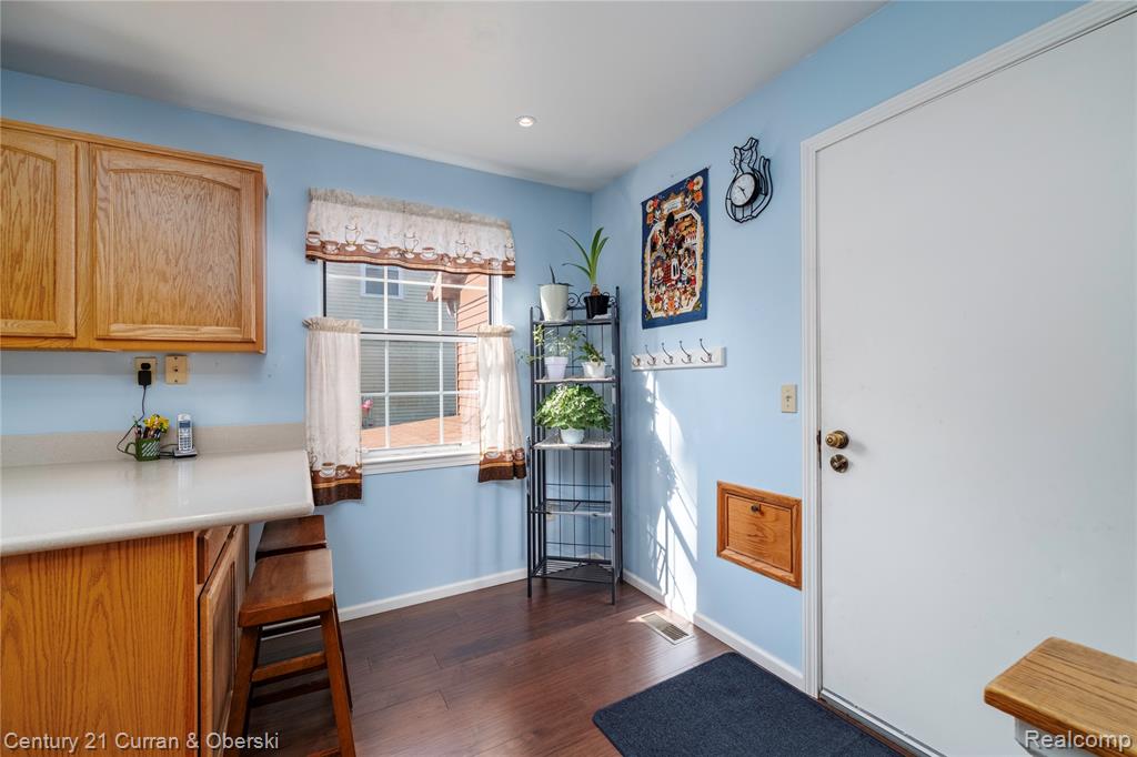 44976 Yorkshire Drive, Novi, MI — Photo 14
