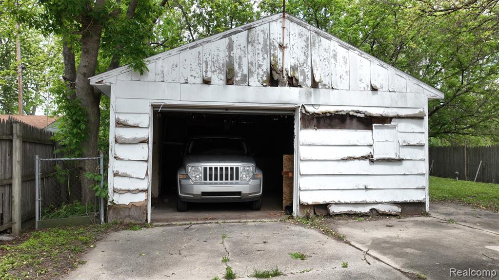 909 N Granger Street, Saginaw, MI 48602 — Photo 15