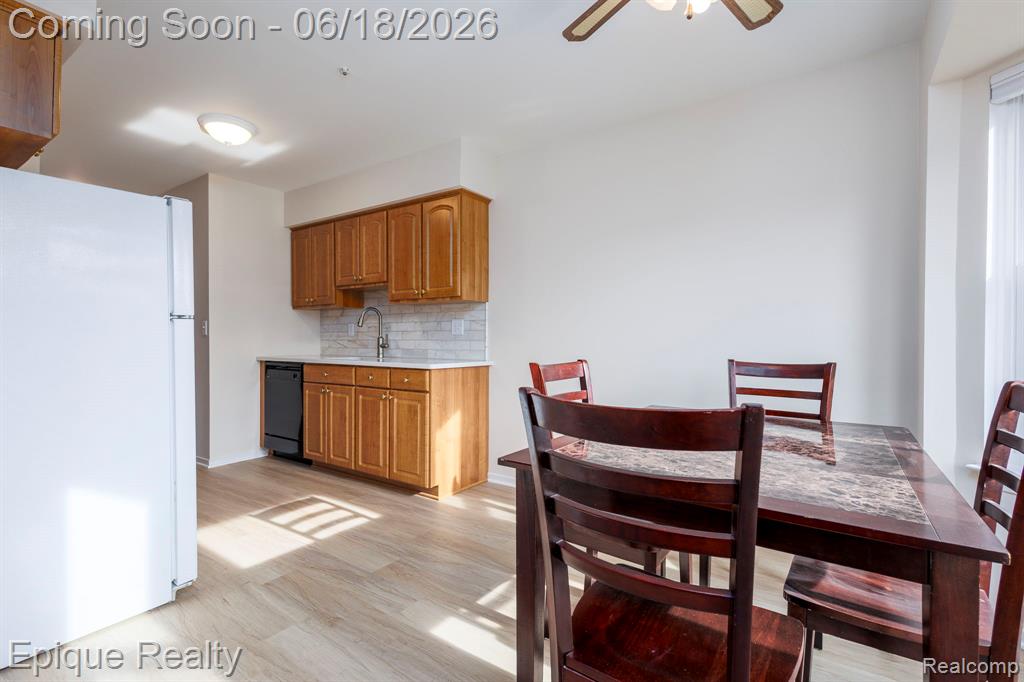 1831 N Arbor Way Drive, Canton, MI 48188 — Photo 8