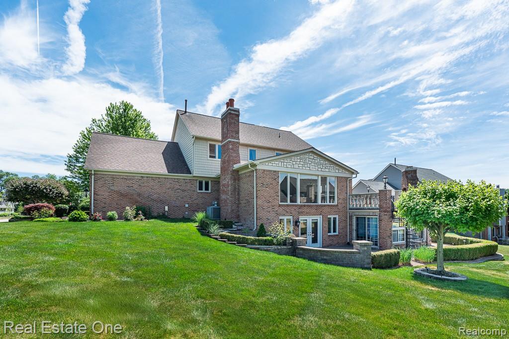 6595 Edith Court, Troy, MI 48085 — Photo 5