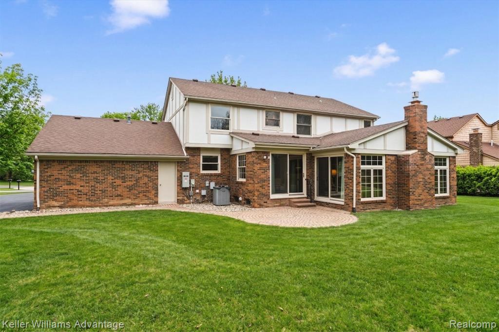 47040 Elmsmere Drive, Northville, MI 48167 — Photo 42