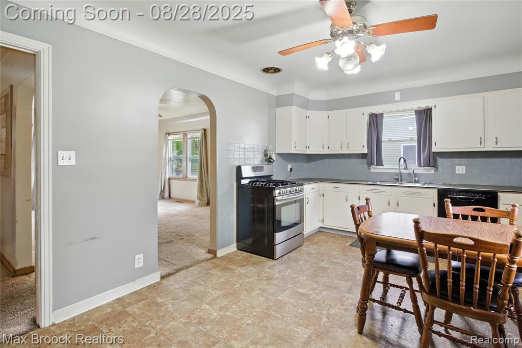 533 N Center Street, Sebewaing, MI 48759 — Photo 13